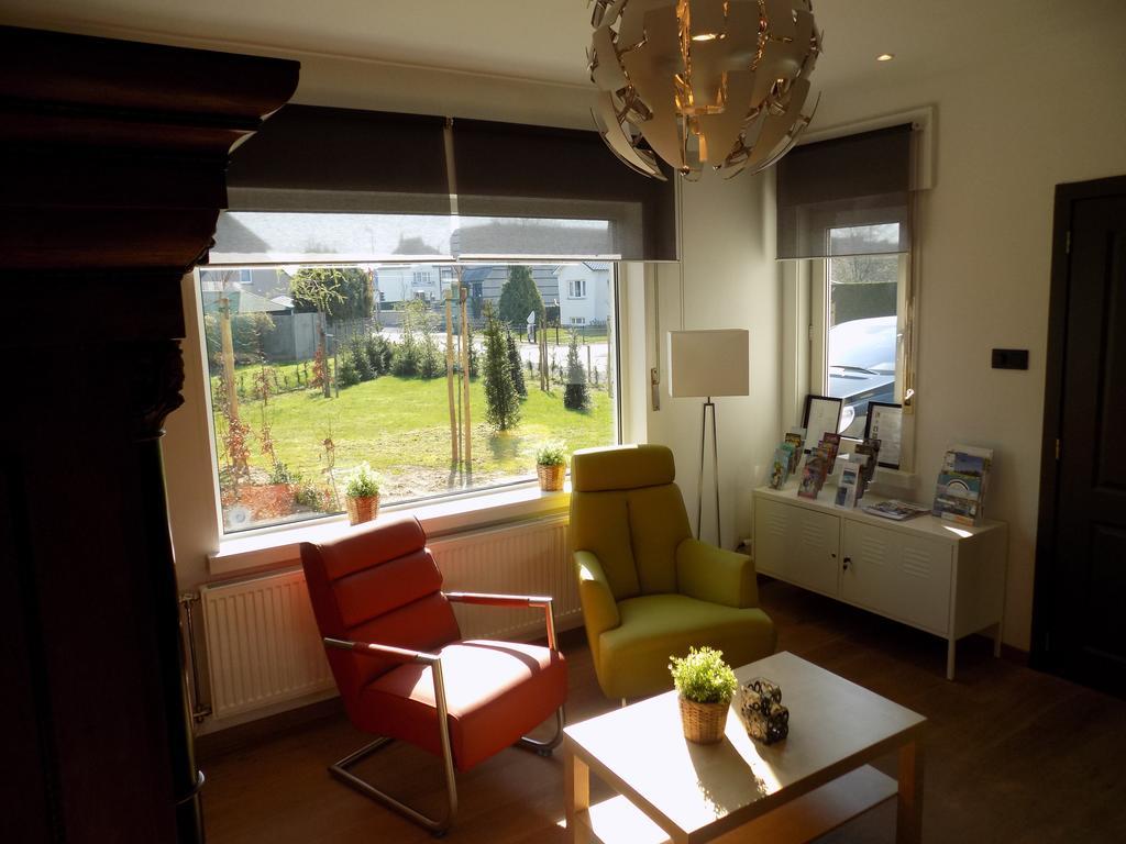 Villa Mooi Maasland Maaseik Bagian luar foto